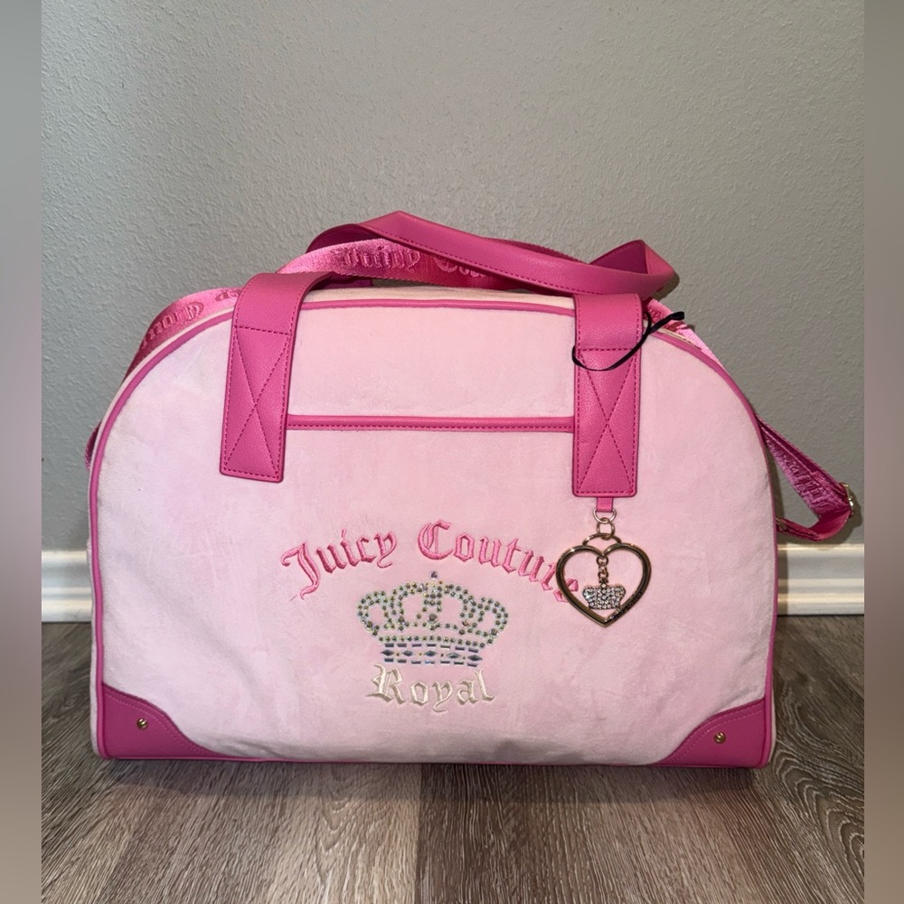 Juicy Couture Juicy Kingdome Dome Weekender Light Pink with Charm